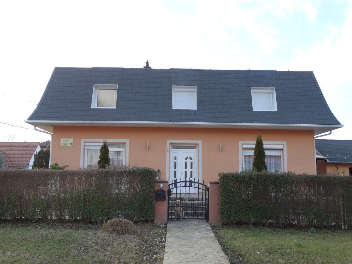 Herkules Apartman Zalakaros Buitenkant foto