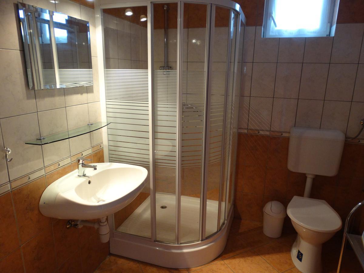 Herkules Apartman Zalakaros Buitenkant foto